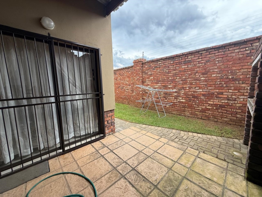 3 Bedroom Property for Sale in Waterval East North West